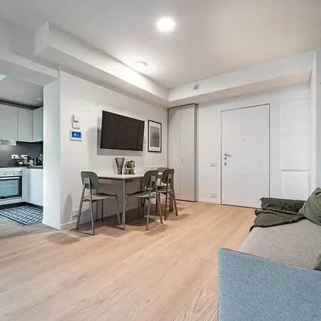Joivy Stylish Waterfront With Balcony & Parking In *